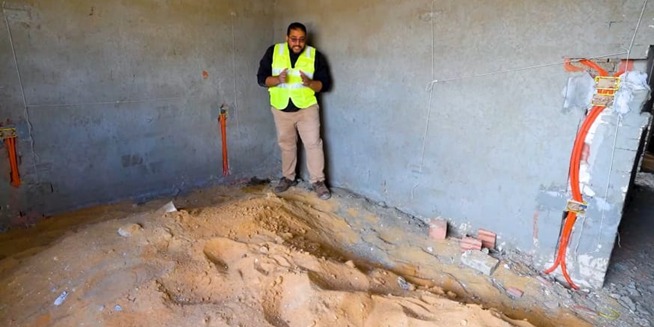 عوازل مائي وحراري